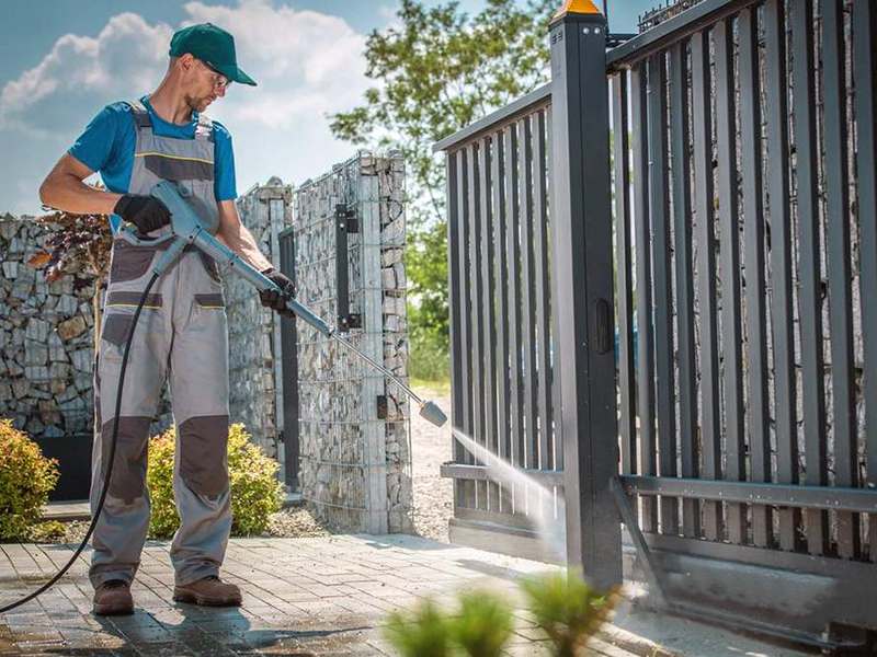 Fence Cleaning Services in Springfield, MO